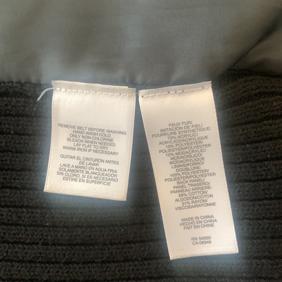 Evan Picone Faux Fur Knit Vest - Picture 7 of 7